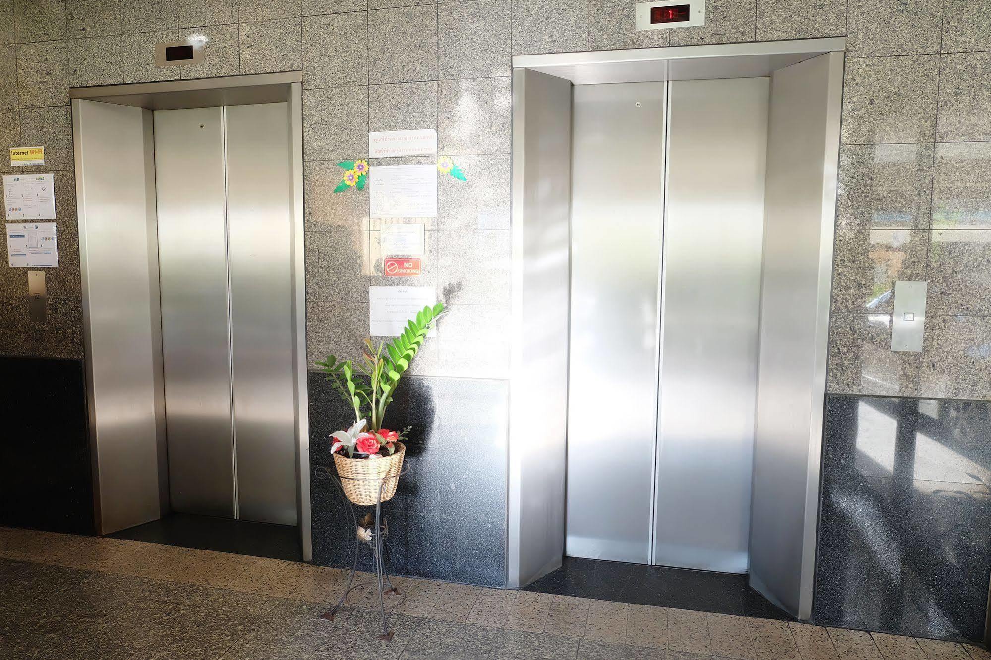 Grand Living Place Bangkok Ngoại thất bức ảnh
